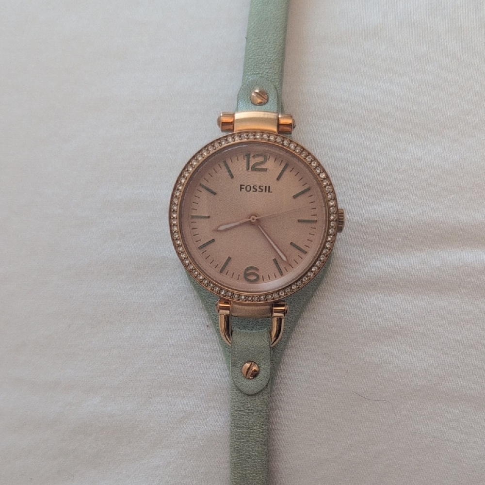 Fossil Women's Pastel Green and Rose Gold Watch